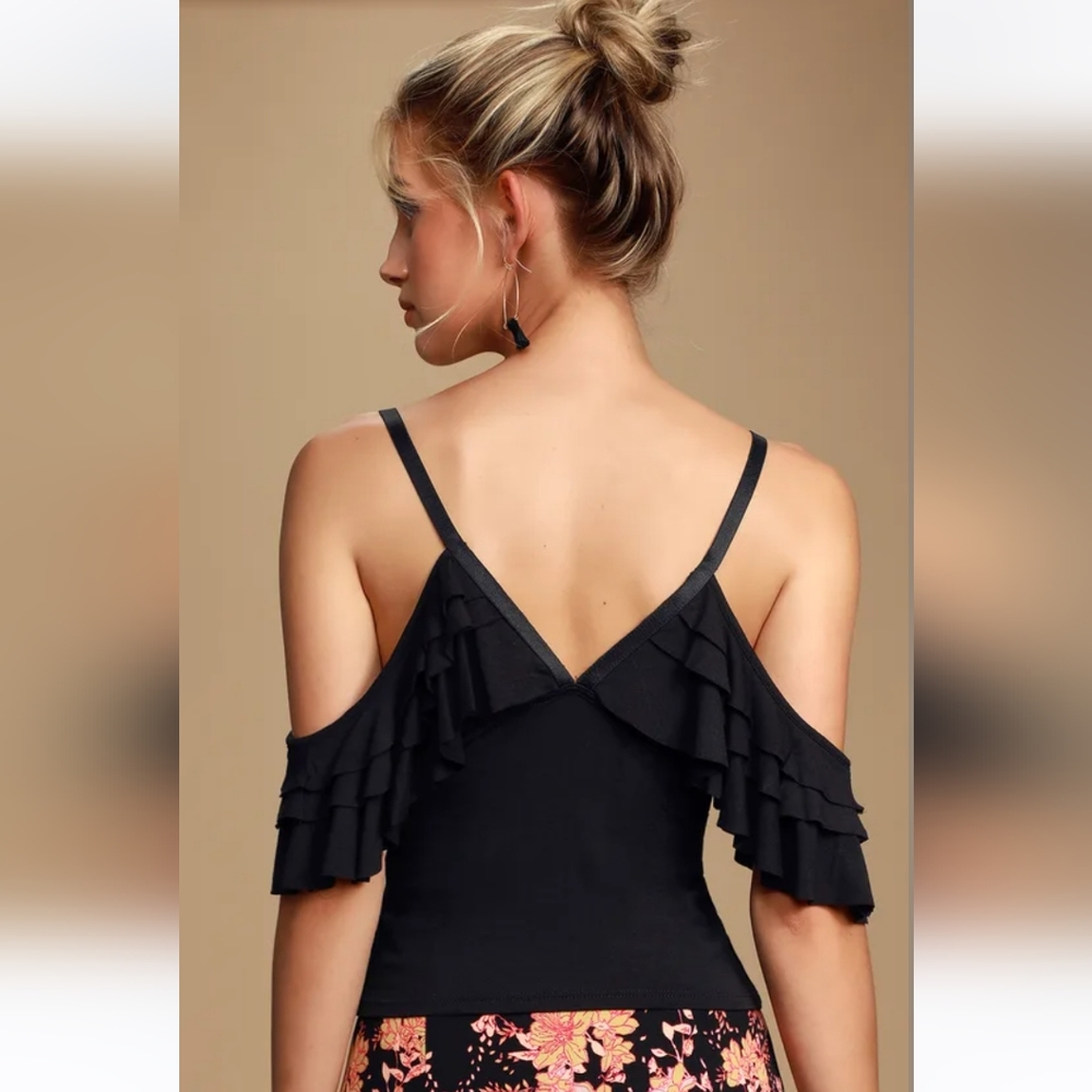 NWT Lulu's Ruffle Off Shoulder Top - Picture 4 of 4